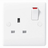 BG Nexus White Single Socket - 821DP BG Nexus White Single Socket - 821DP
