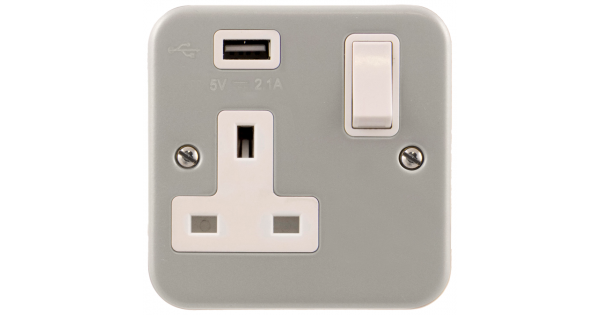 Click CL771U Single Switched Socket with USB 1Gang 13A Metal Clad ...